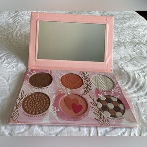 Elegant Pink and Brown Makeup Palette with Mirror